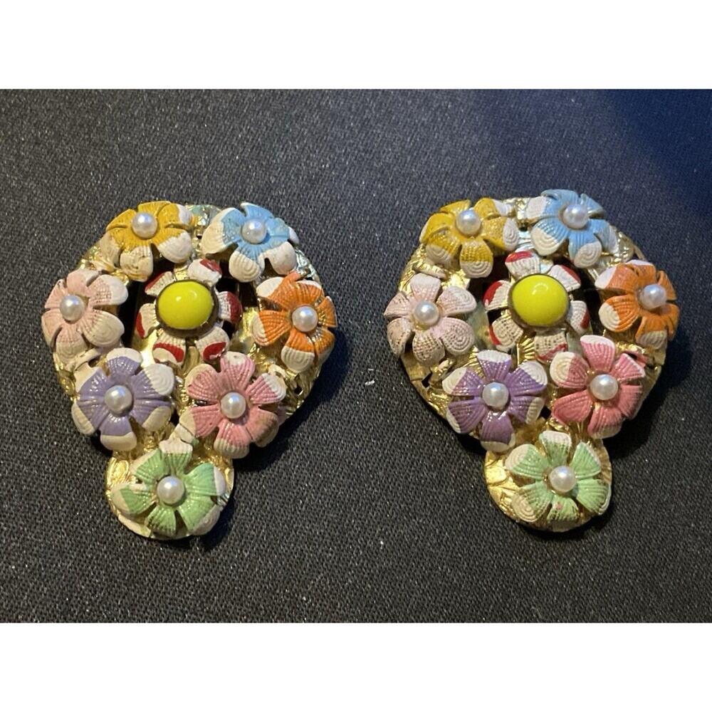 Rare Vintage Floral Wreath Shoe Clips